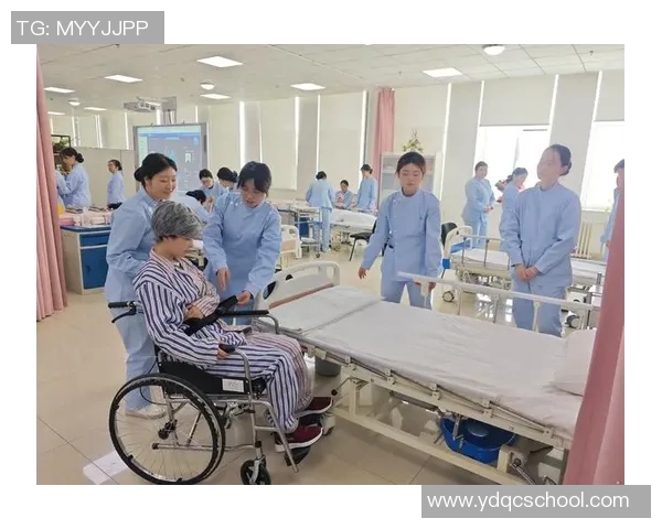 养老护理员职业培训体系优化